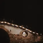 Mobbiton - Magical Underground Retreat 빌라