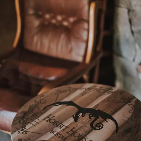 Mobbiton - Magical Underground Retreat *