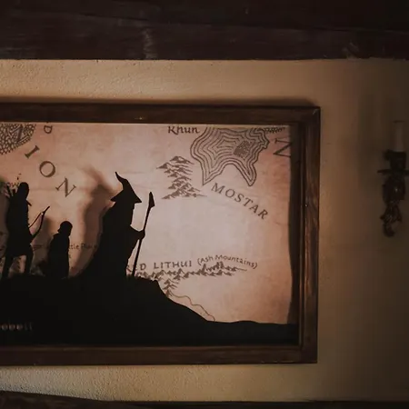 فيلة Mobbiton - Magical Underground Retreat موستار