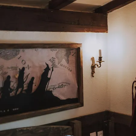 Mobbiton - Magical Underground Retreat Mostar