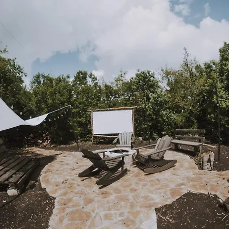 Mobbiton - Magical Underground Retreat موستار