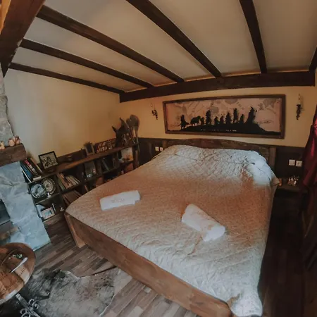 فيلة Mobbiton - Magical Underground Retreat *