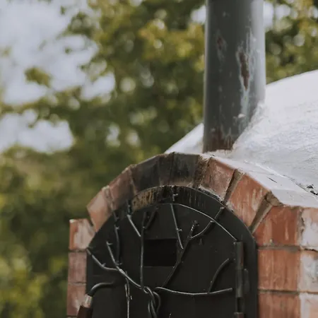 Mobbiton - Magical Underground Retreat Vila